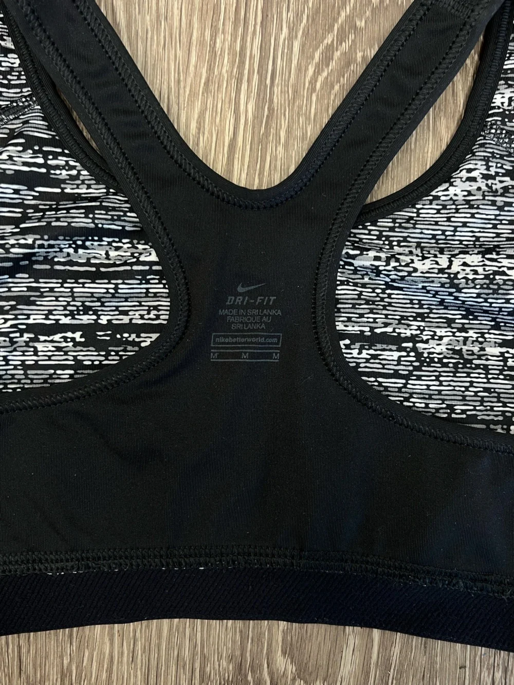 Nike Pro Dri-FIT Women’s Sports Bra Black White Size M